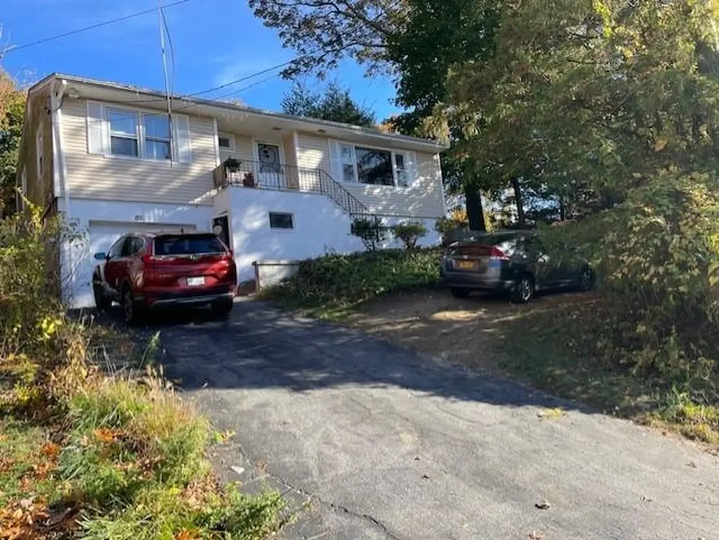 511 Depew Street Peekskill NY 10566