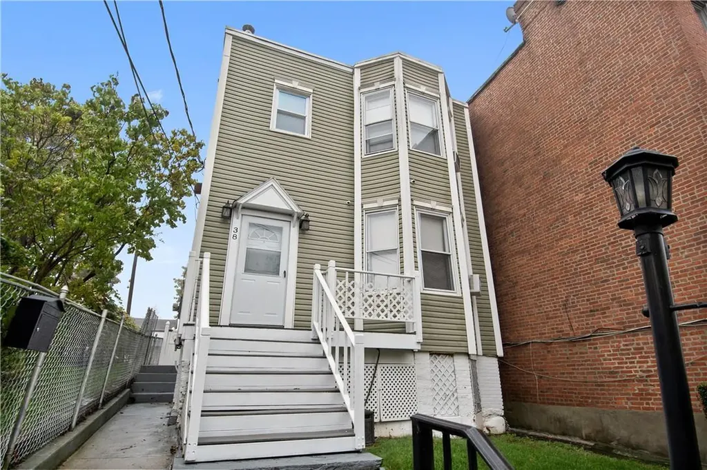 38 Garfield Street Yonkers NY 10701