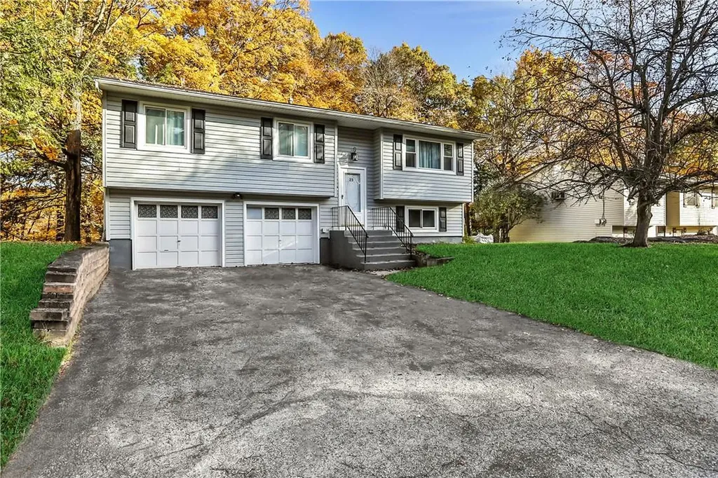 23 Raker Road Poughkeepsie NY 12603