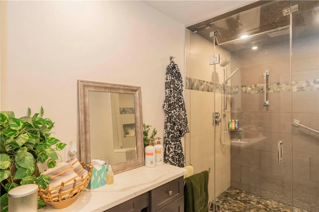 31 Claudia Lane Poughkeepsie NY 12603