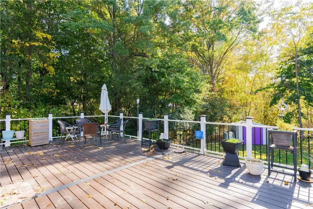 31 Claudia Lane Poughkeepsie NY 12603