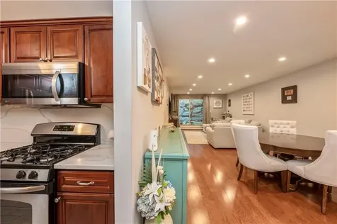 2 Fountain Lane Scarsdale NY 10583