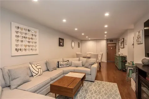 2 Fountain Lane Scarsdale NY 10583