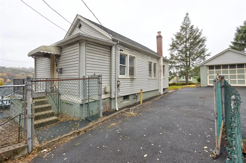 398 Roberts Avenue Yonkers NY 10703