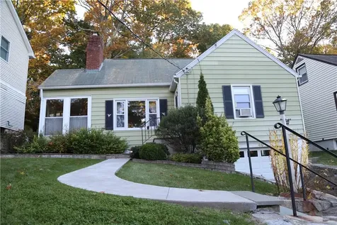 40 Davis Avenue Valhalla NY 10595