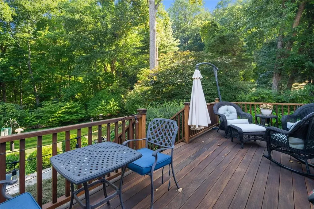 64 W Orchard Road Chappaqua NY 10514