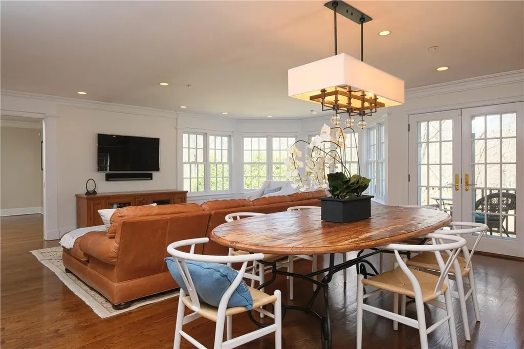 64 W Orchard Road Chappaqua NY 10514