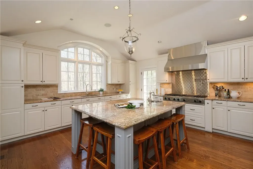 64 W Orchard Road Chappaqua NY 10514