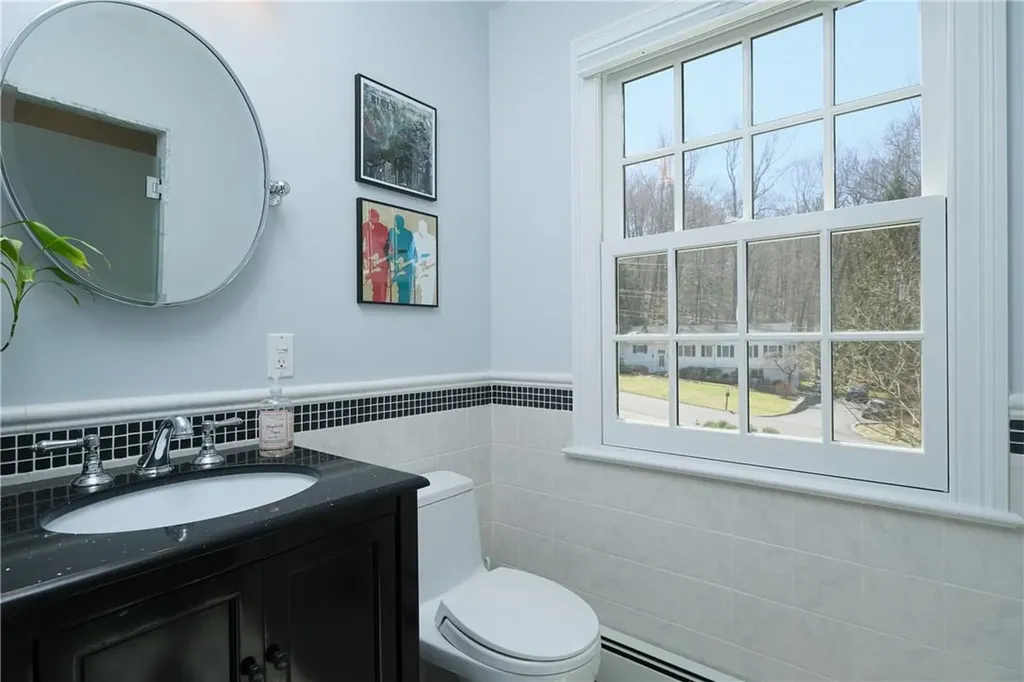 64 W Orchard Road Chappaqua NY 10514