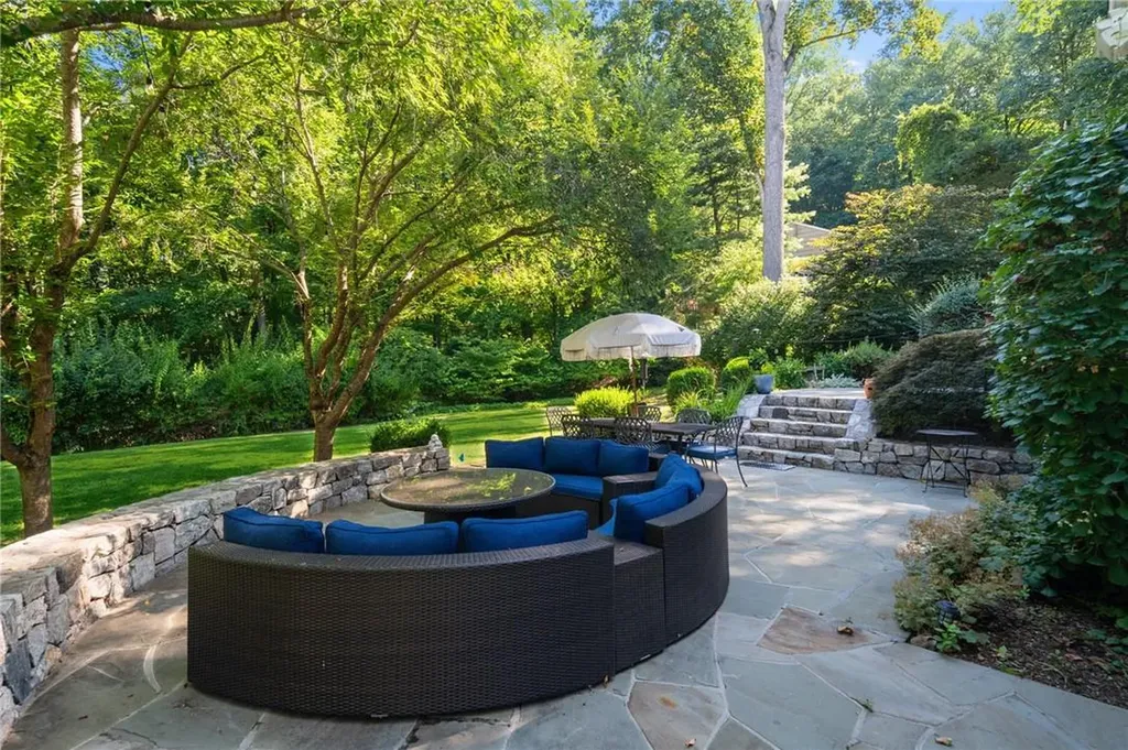 64 W Orchard Road Chappaqua NY 10514