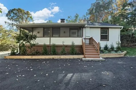 17 Hazel Hill Road Mahopac NY 10541