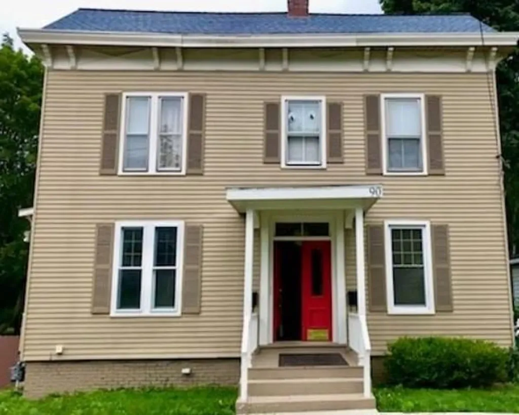 90 Innis Avenue Poughkeepsie NY 12601