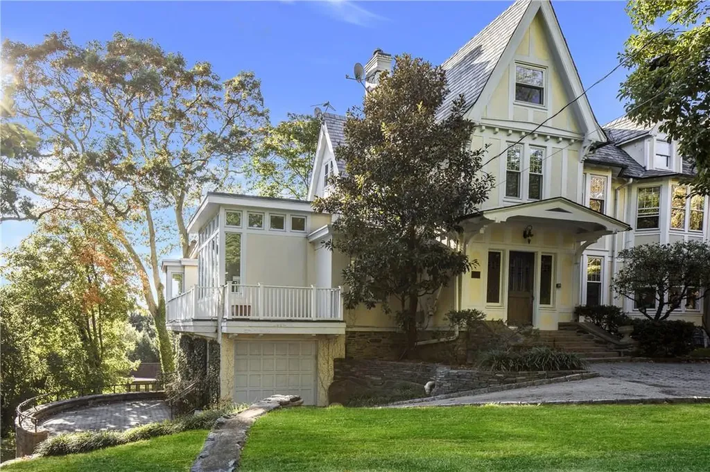 5 Lookout Avenue Bronxville NY 10708