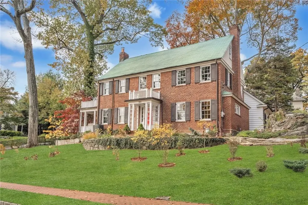 123 Edgemont Road Scarsdale NY 10583