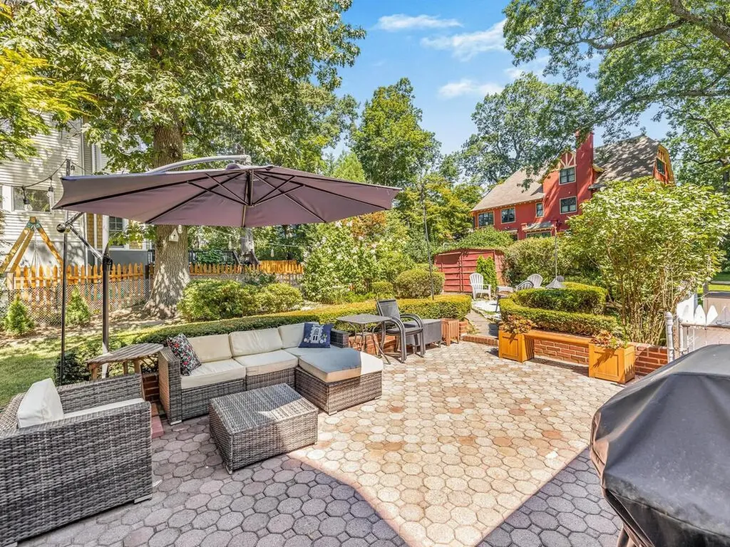 63 Rockland Avenue Yonkers NY 10705