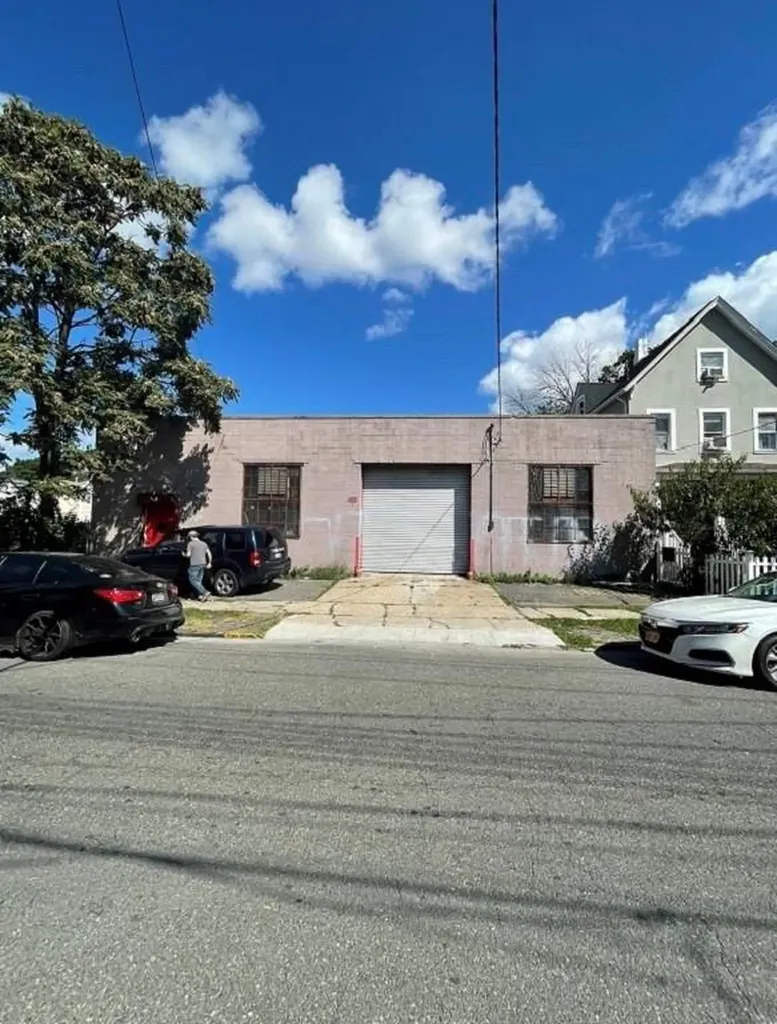 205 S 12th Avenue Mount Vernon NY 10550