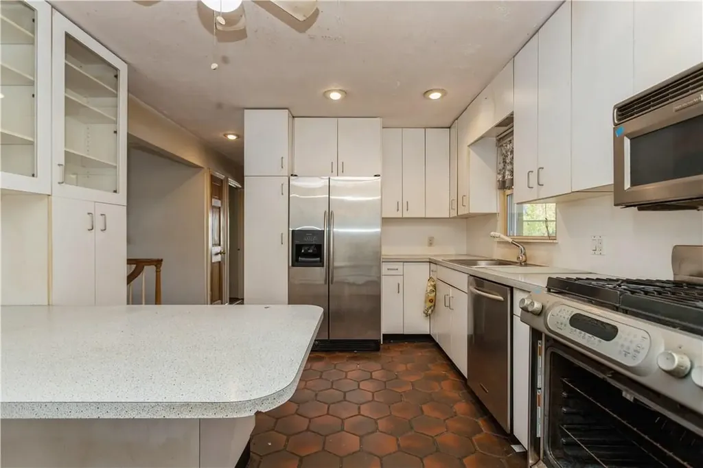 11 Heatherdell Road Ardsley NY 10502