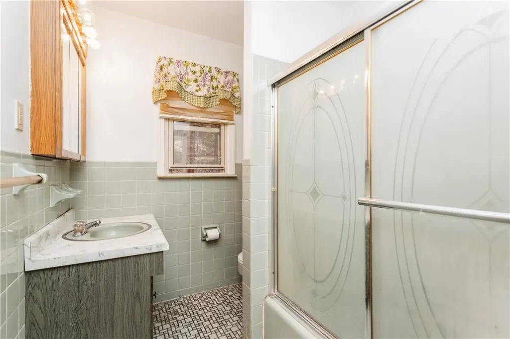 11 Heatherdell Road Ardsley NY 10502