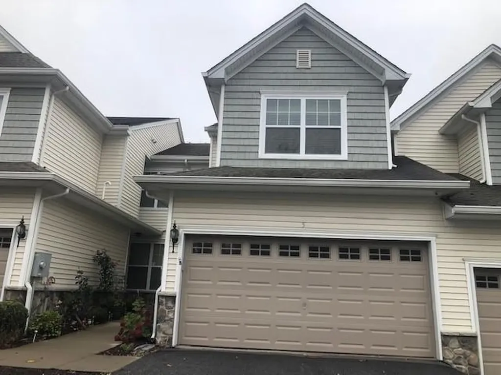 5 Fieldstone Drive Middletown NY 10940
