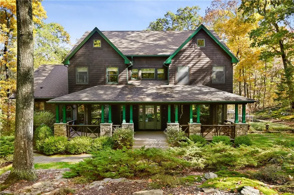 6 Mcmorrow Lane North Salem NY 10560