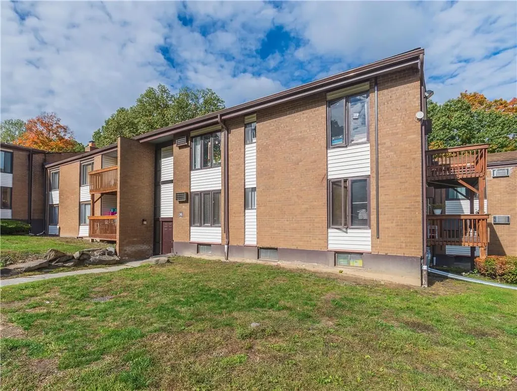 3 Hook Road Poughkeepsie NY 12601