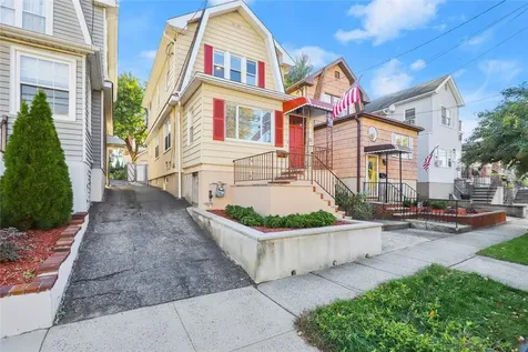 82 Hyatt Avenue Yonkers NY 10704