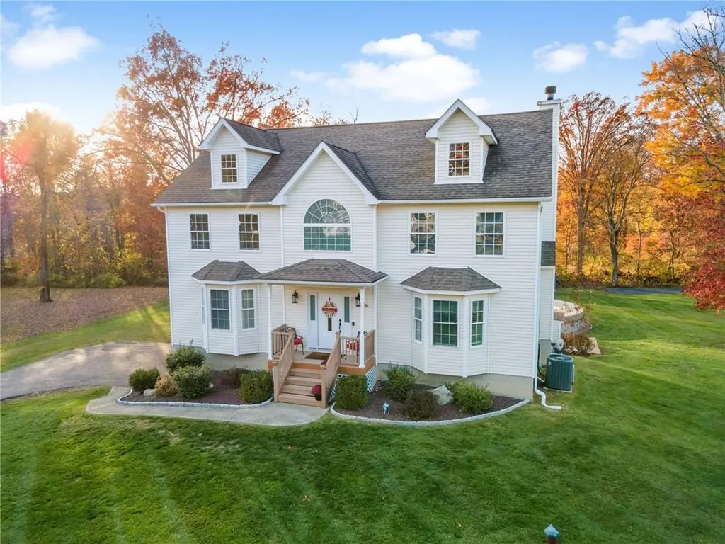 16 Berry Lane Newburgh NY 12550