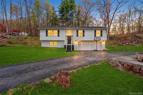 58 Englewood Terrace Mahopac NY 10541