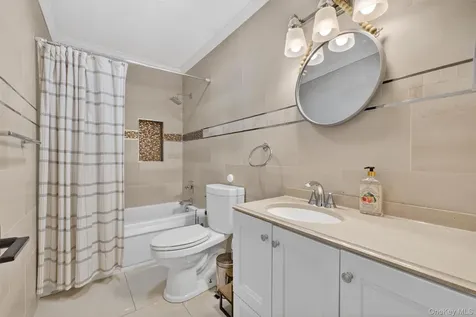 58 Englewood Terrace Mahopac NY 10541