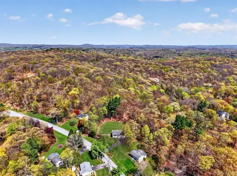 58 Englewood Terrace Mahopac NY 10541