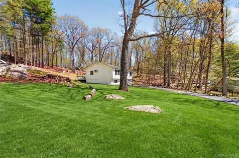 58 Englewood Terrace Mahopac NY 10541