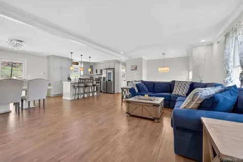 58 Englewood Terrace Mahopac NY 10541