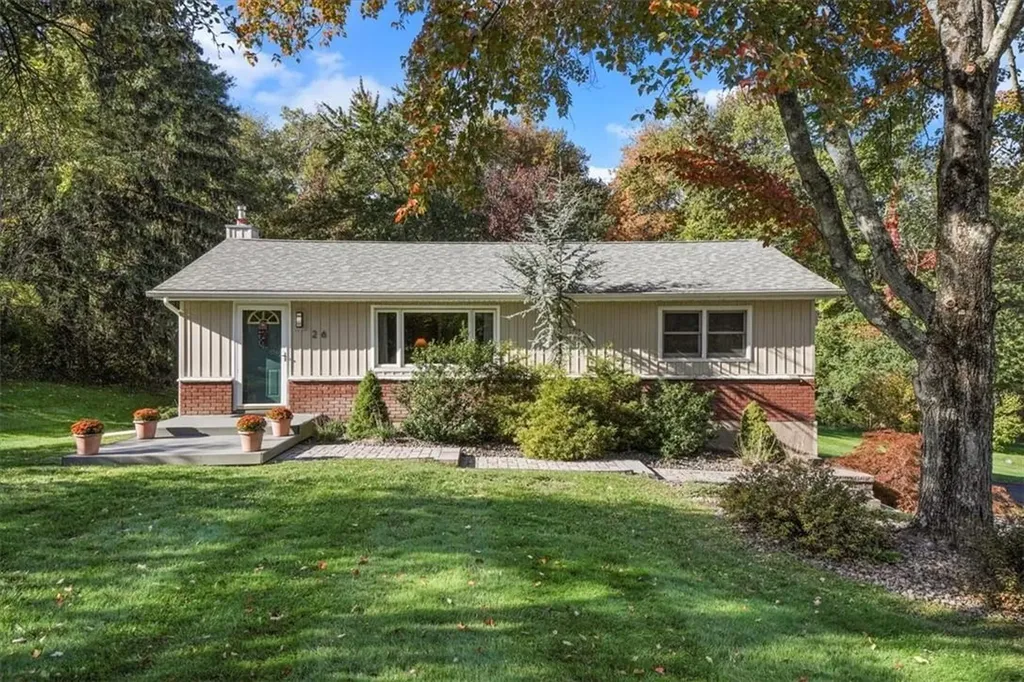 26 Horseshoe Drive Poughkeepsie NY 12603
