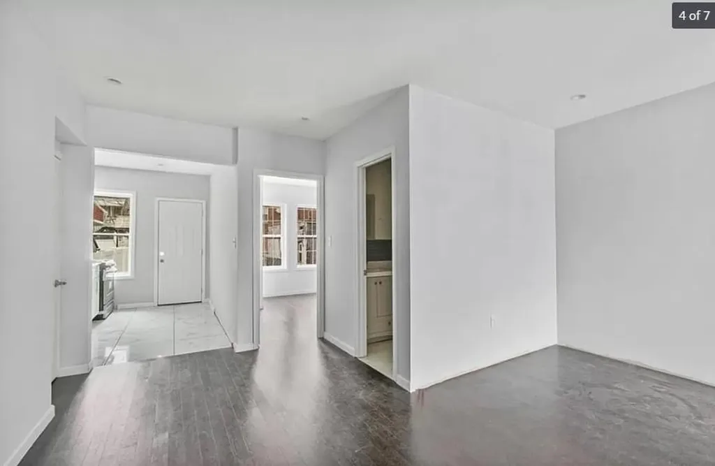 1050 E 226th Street Bronx NY 10466
