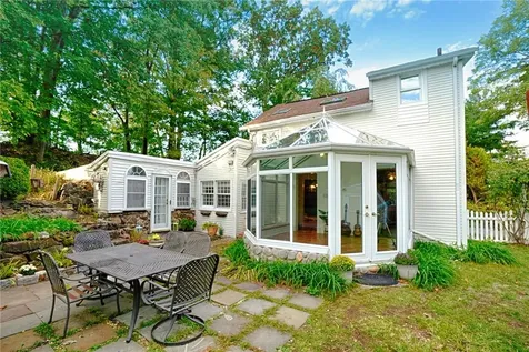 235 Travis Avenue Buchanan NY 10511