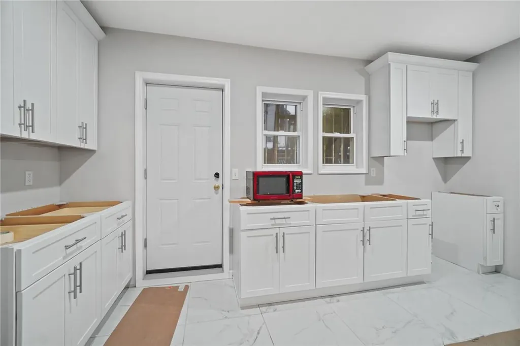 4231 Bruner Avenue Bronx NY 10466