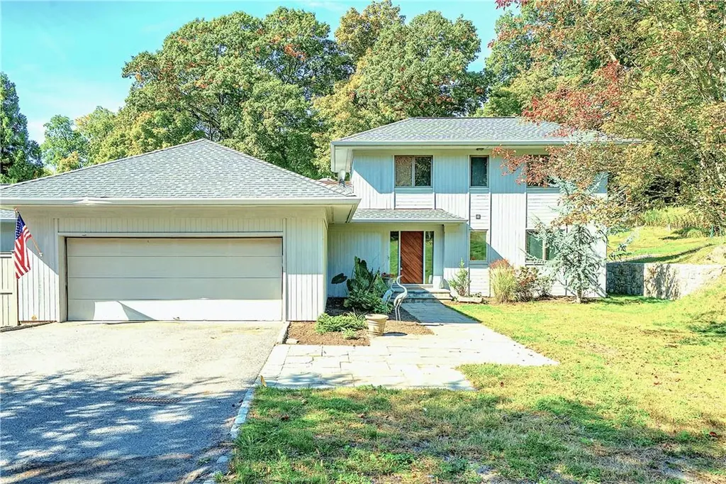 122 Old Briarcliff Road Briarcliff Manor NY 10510