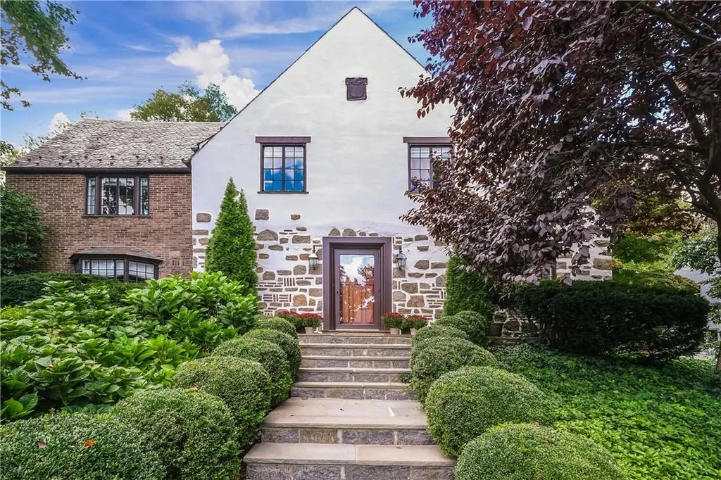 8 Cotswold Way Scarsdale NY 10583