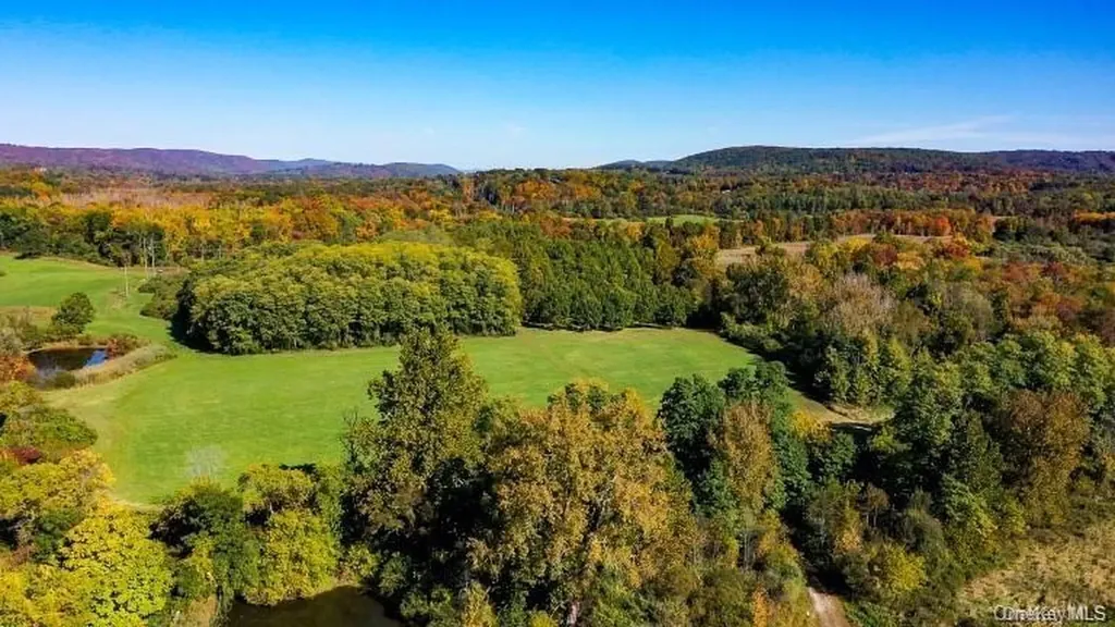 225 Route 22 Pawling NY 12564