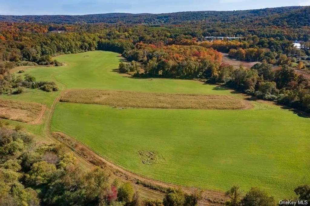225 Route 22 Pawling NY 12564