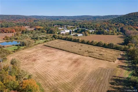 225 Route 22 Pawling NY 12564