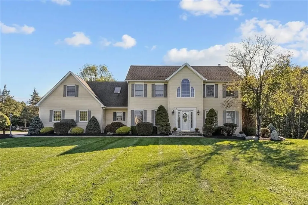 58 Richardson Court Montgomery NY 12549