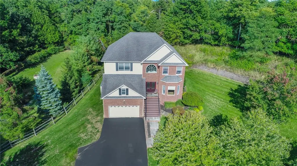 16 Zukowski Drive Thiells NY 10984