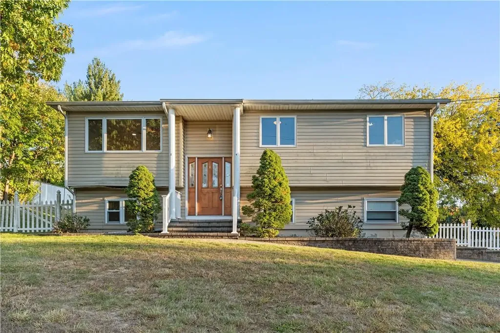 4 Wayne Lane Tappan NY 10983
