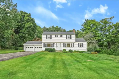 104 Devoe Road Chappaqua NY 10514