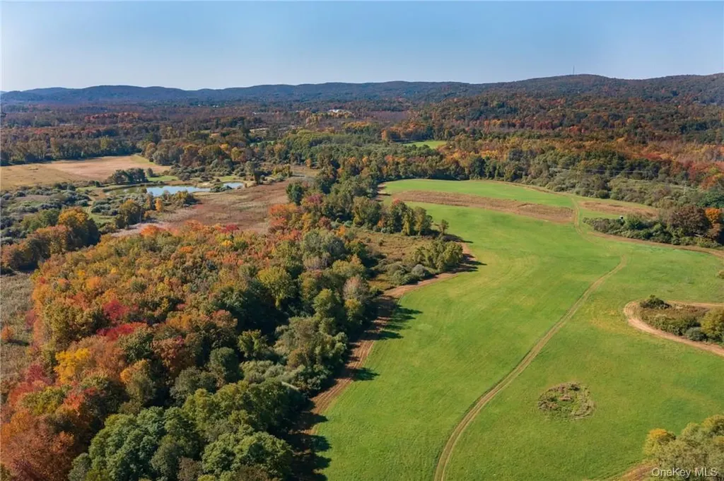225 Route 22 Pawling NY 12564