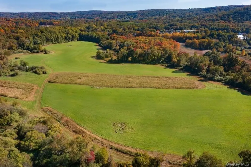 225 Route 22 Pawling NY 12564
