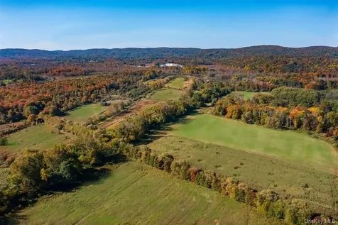 225 Route 22 Pawling NY 12564