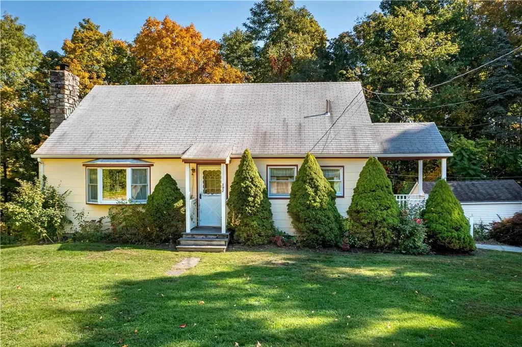 392 Cornwall Hill Road Patterson NY 12563