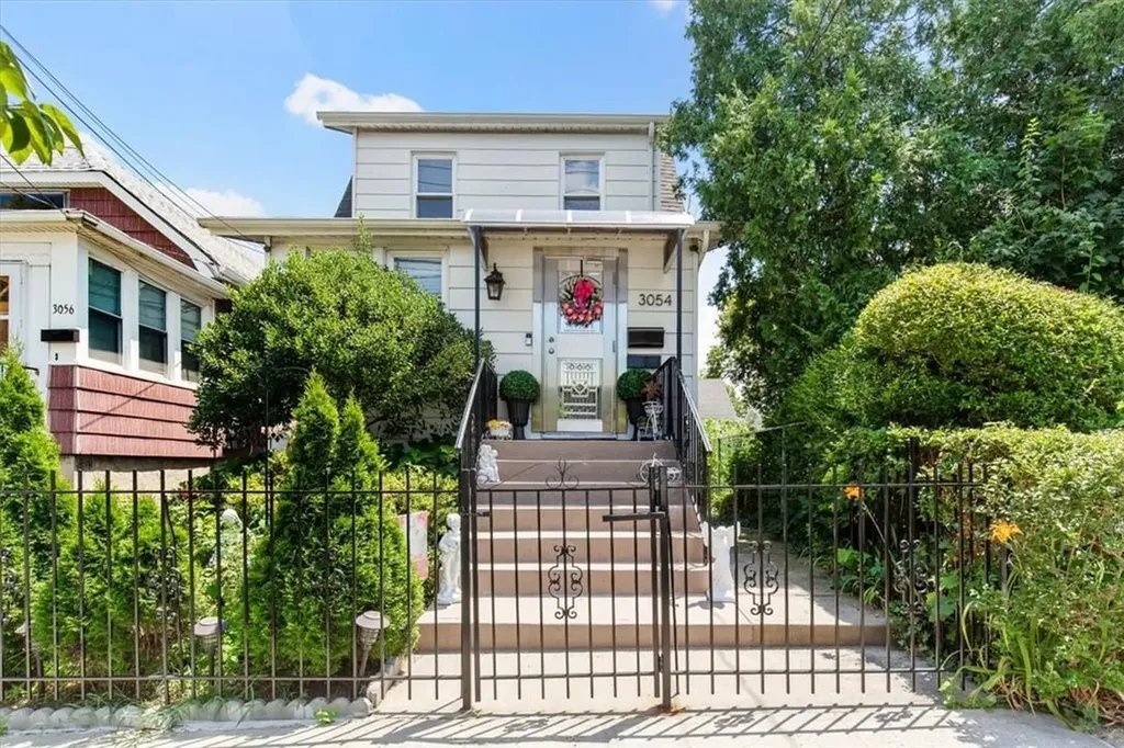 3054 Lafayette Avenue Bronx NY 10465